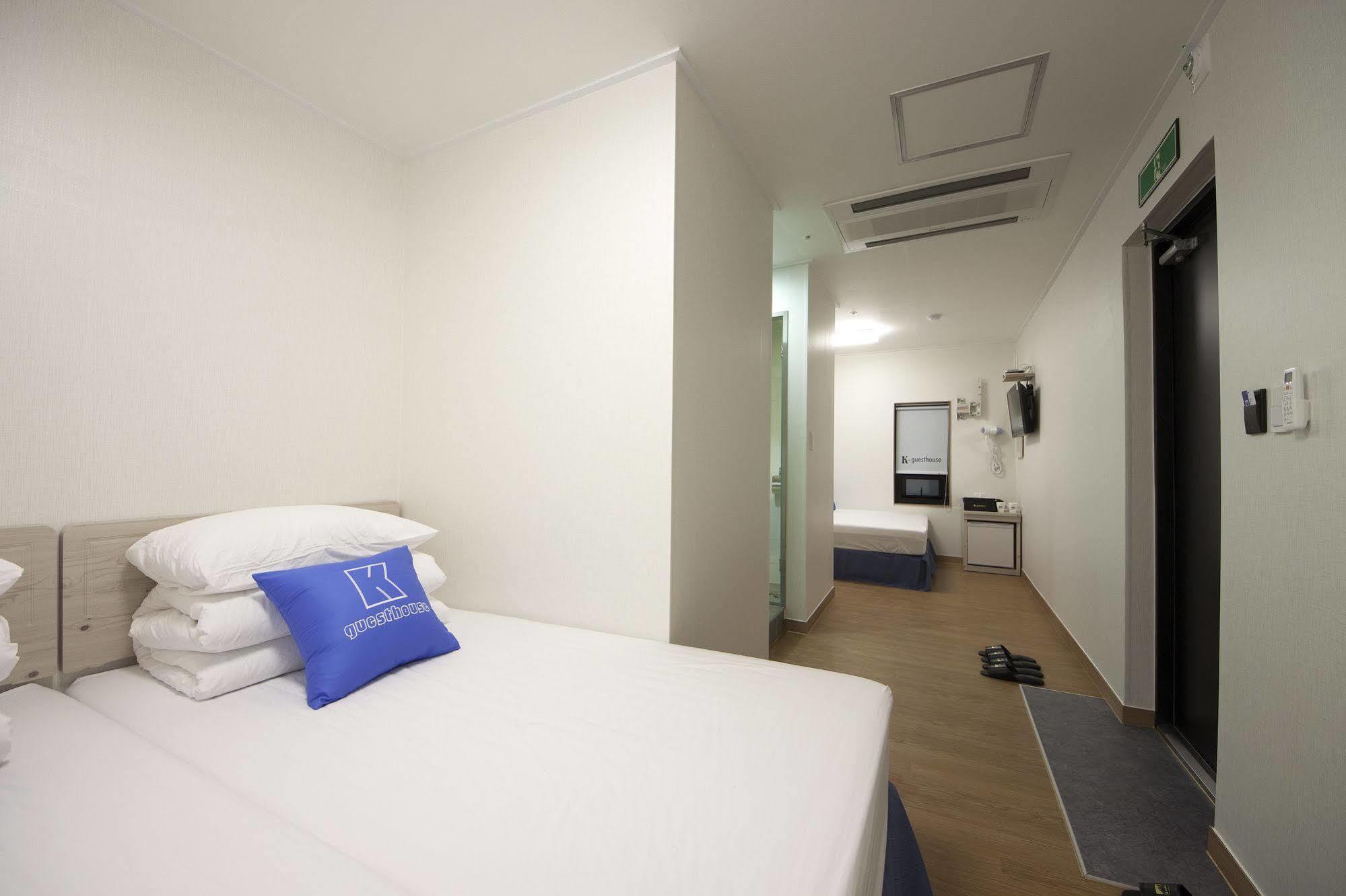 K-Guesthouse Myeongdong 2 Seoul Exterior photo