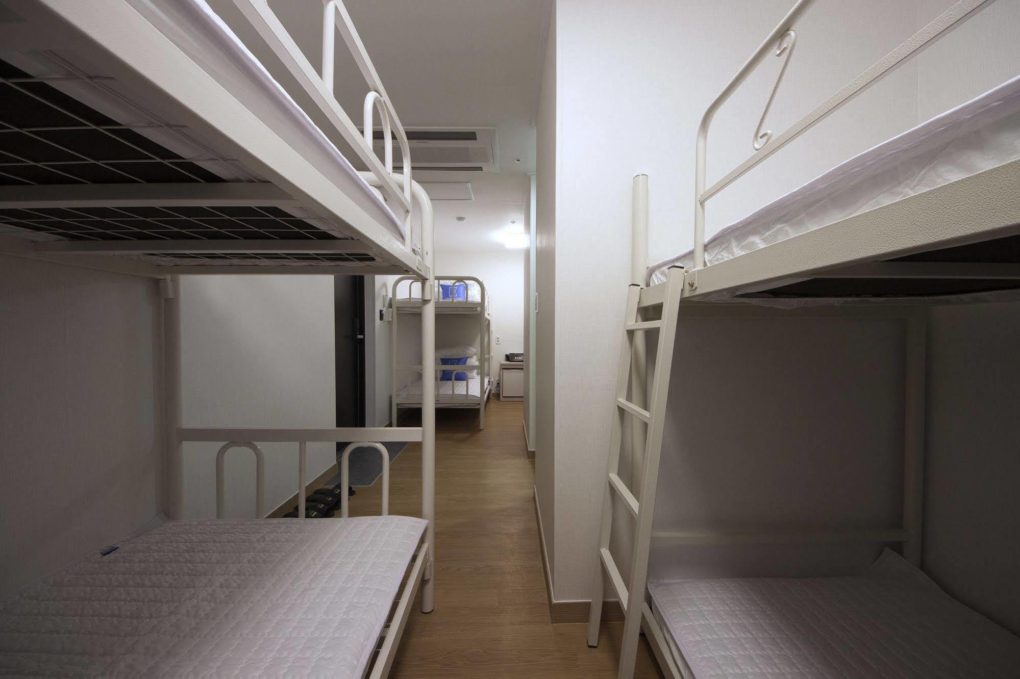 K-Guesthouse Myeongdong 2 Seoul Exterior photo